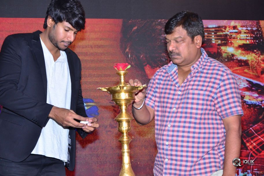 Nakshatram-Movie-Teaser-Launch